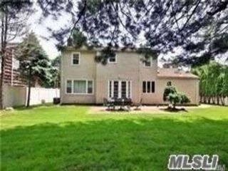Foto del edificio - 257 Berry Hill Rd