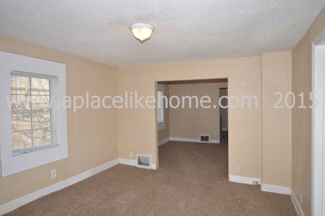 Foto del edificio - 302 E 81st St