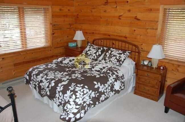 Foto del edificio - 4 bedroom in McCall ID 83638
