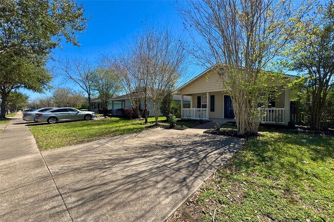 Foto del edificio - 3455 Angel Ln