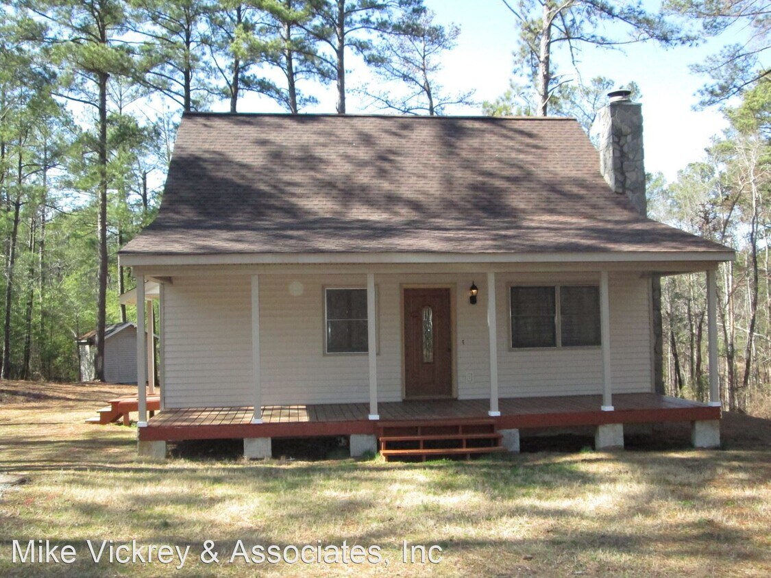 Foto principal - 3 br, 2 bath House - 5405 Hereford Farm Road