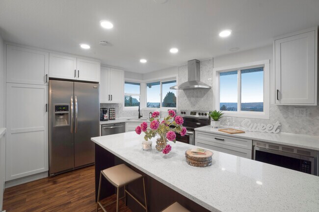 Foto del edificio - 2705 Benson Rd S