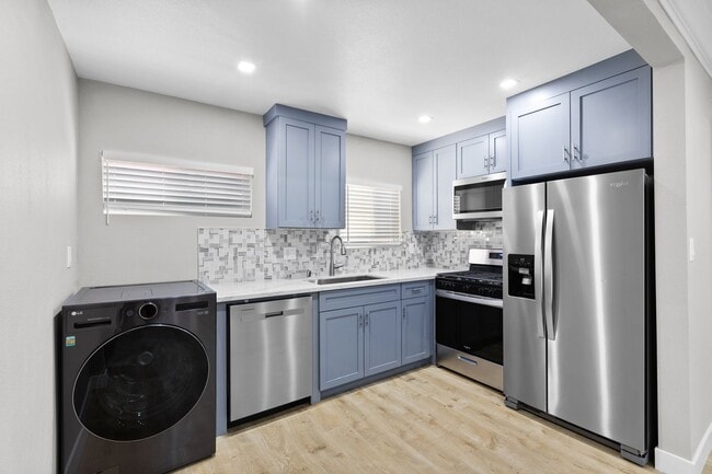 Building Photo - BRAND NEW 1 Bedroom, 1 Bathroom apartment ...