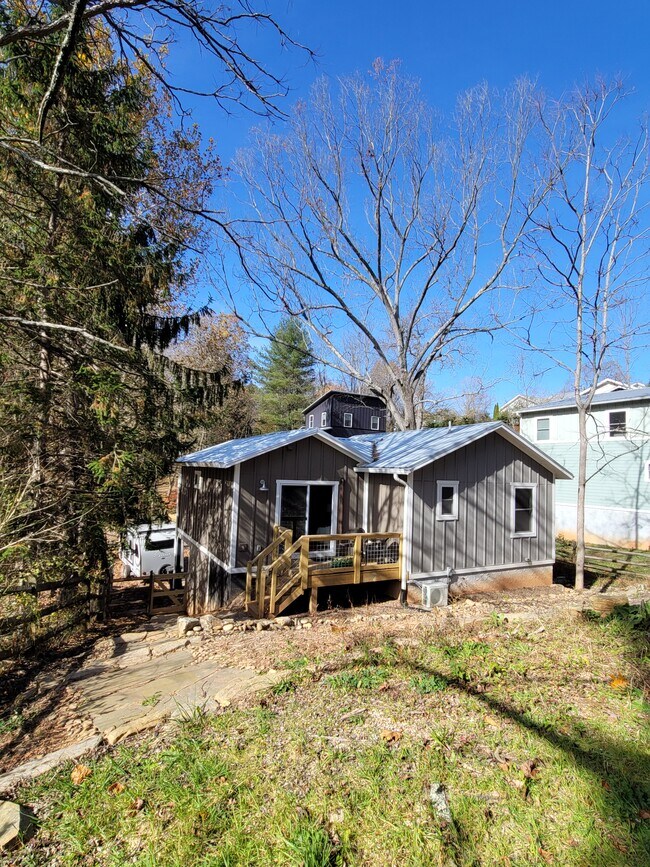 Patio trasero - 156 Jonestown Rd