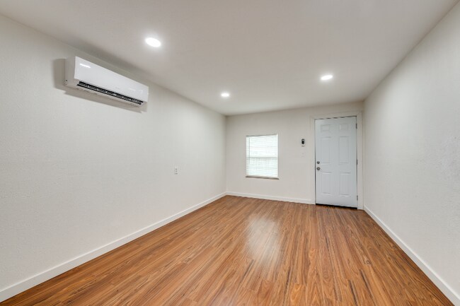 Building Photo - 2509 Valwood Pkwy