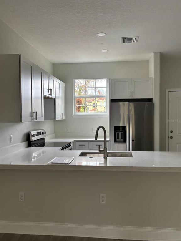 Building Photo - 427 Madison Cir