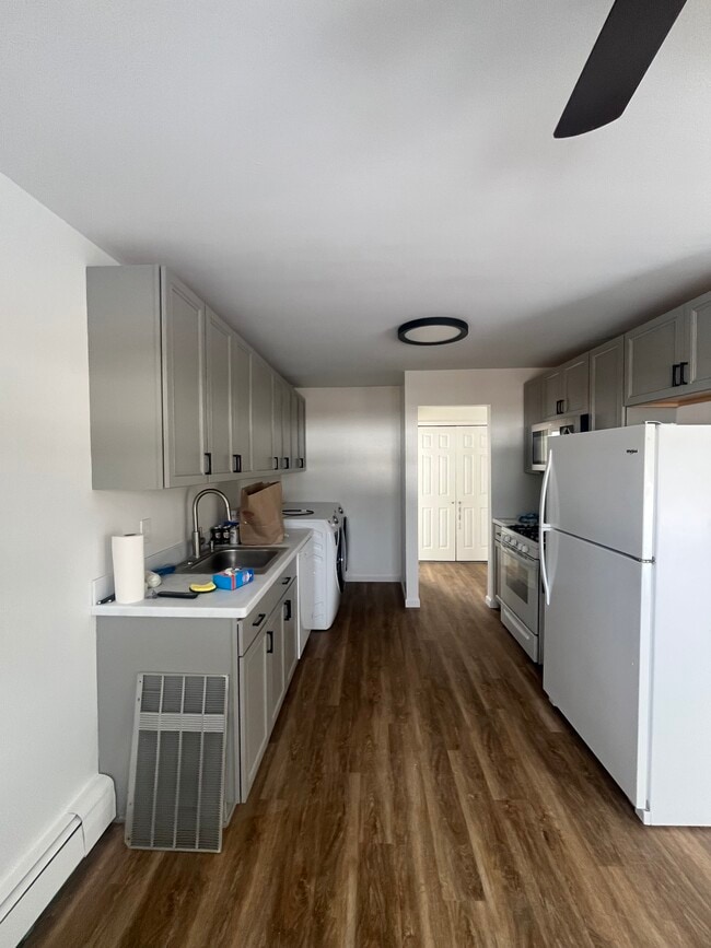 Building Photo - 14 Alpine Dr