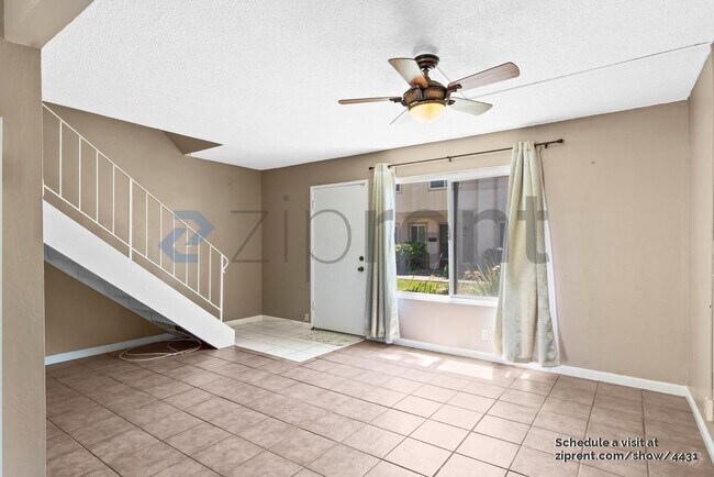 Building Photo - 38539 Royal Ann Common