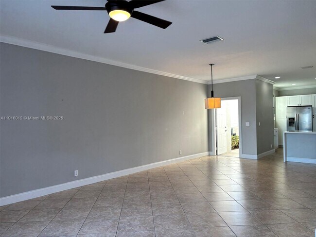 Foto del edificio - 3748 San Simeon Cir