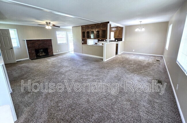 Foto del edificio - 6204 Trailhead Cir