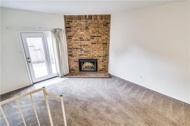 Foto del edificio - 637 Carriagehouse Ln