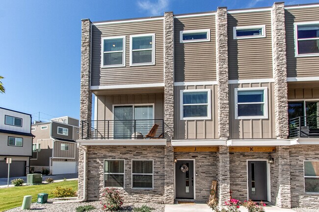 Front elevation - 8500 W 62nd Ave Townhome