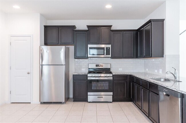 Foto del edificio - 217 Bent Creek Dr