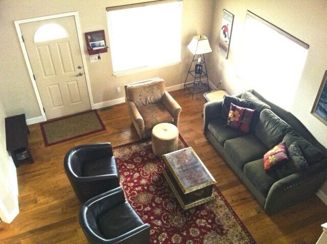 Foto del edificio - 630 Woodside Ln