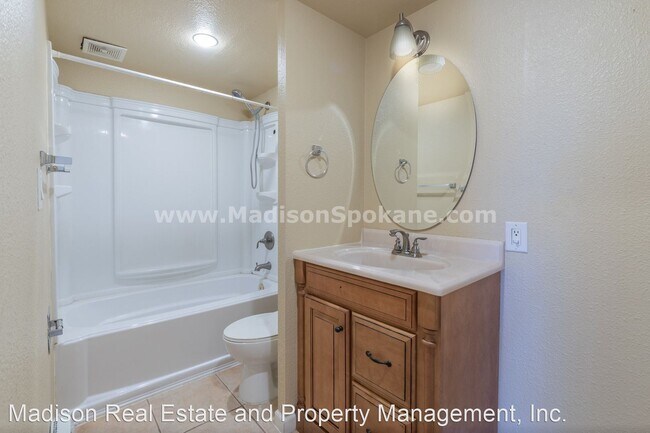 Building Photo - 1 br, 1 bath House - 1821 W 8th Ave #1