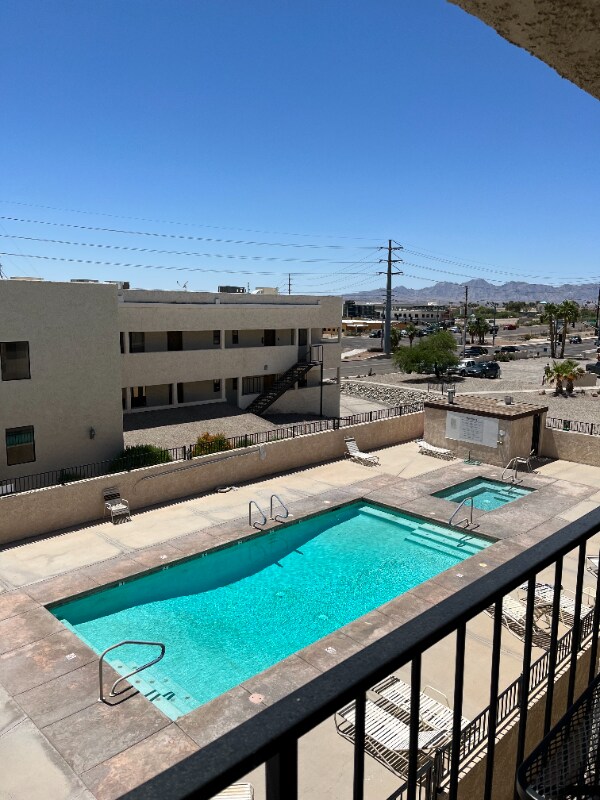Foto del edificio - 500 Lake Havasu Ave