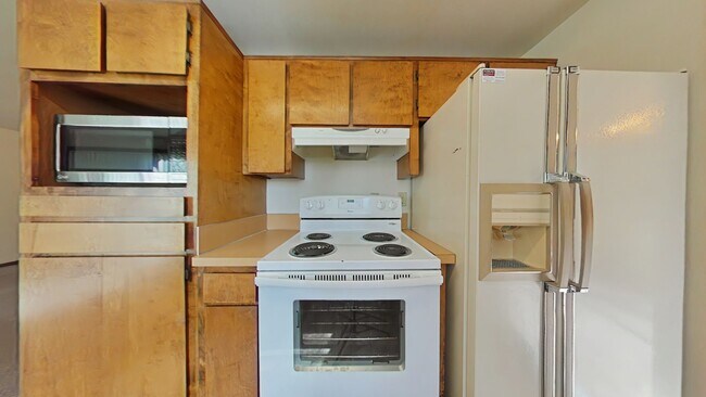 Foto del edificio - SPRING SPECIAL ~ $1150 OFF FIRST MONTH RENT