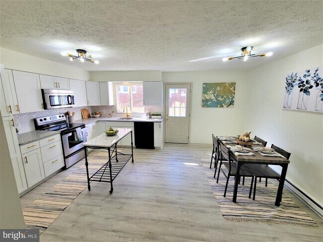 Foto del edificio - 303 Gray Ave