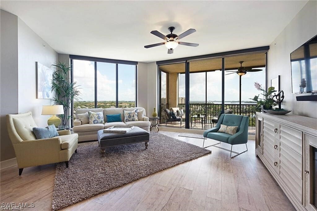 Foto principal - 5781 Cape Harbour Dr