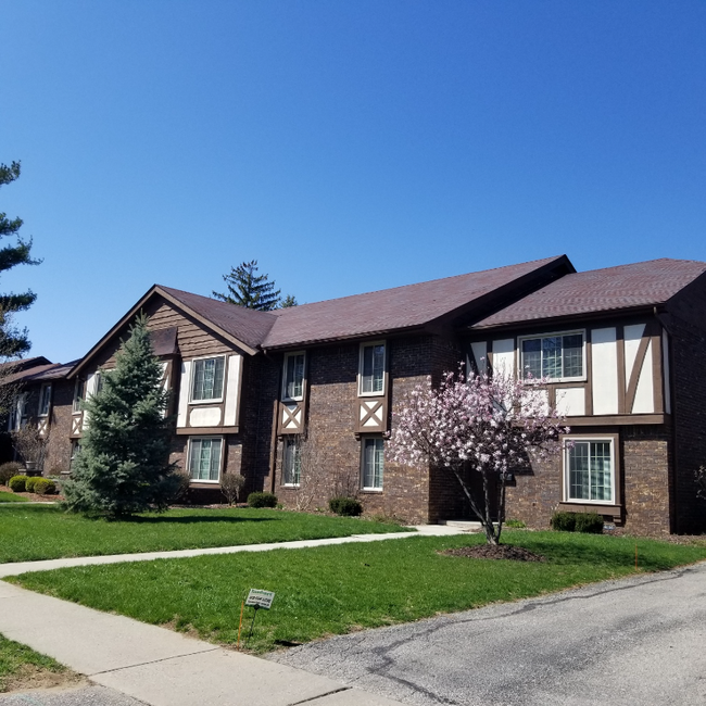 Building Photo - 6560 Kingsbridge Dr