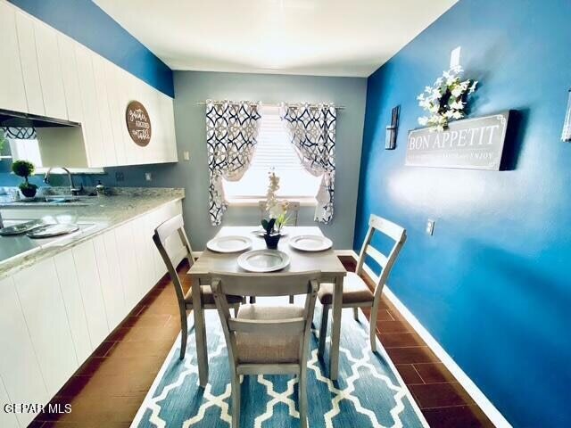 Foto del edificio - 4317 N Stanton St