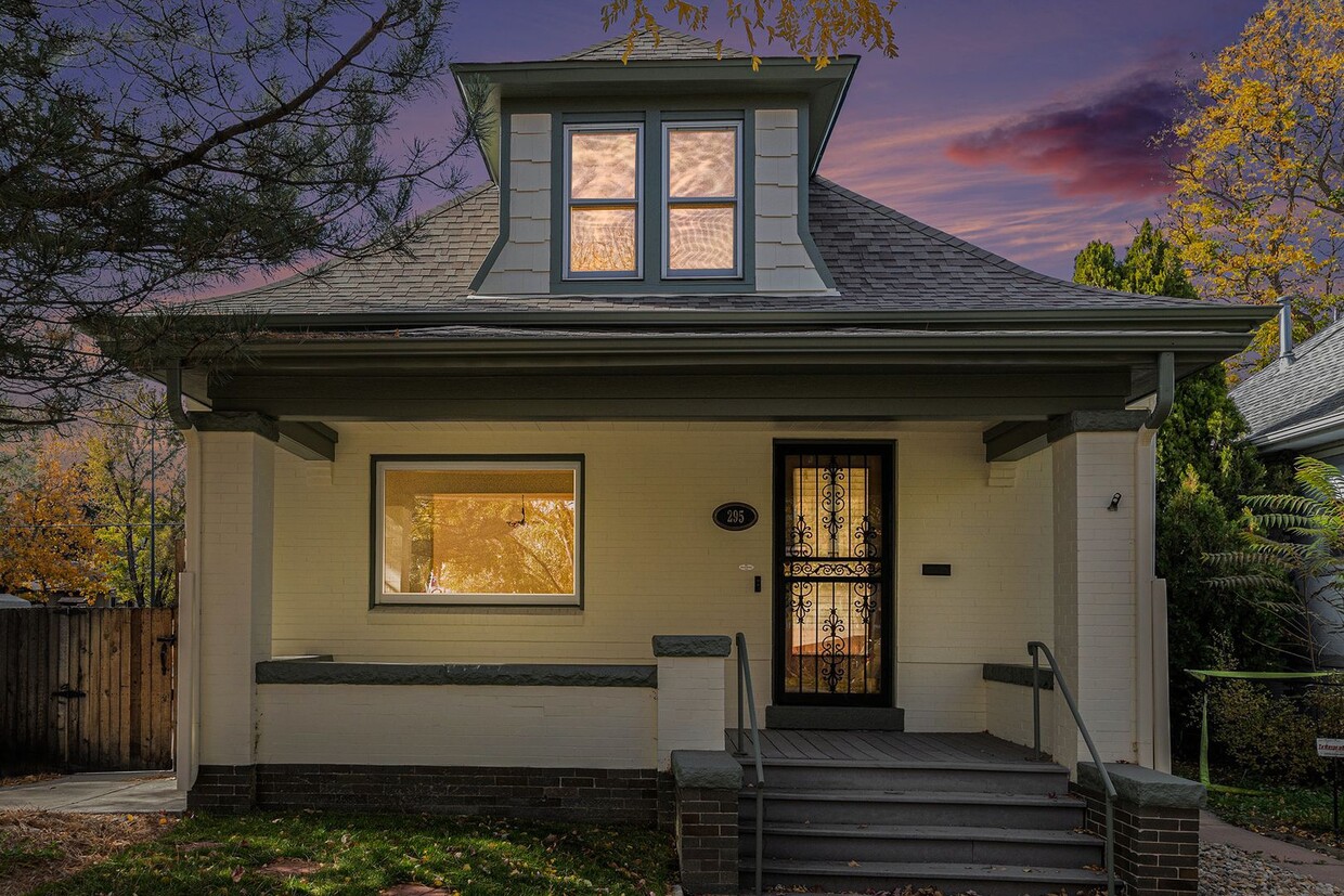 Beautifully Remodeled Home in Cherry Creek - Beautifully Remodeled Home in Cherry Creek