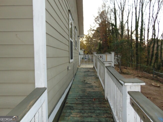 Foto del edificio - 844 Plainville Dr SW