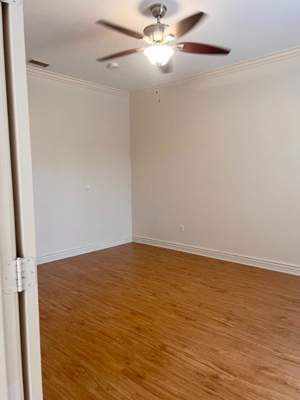 Building Photo - 11031 Dade Ln