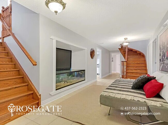 Photo du bâtiment - All-Inclusive 1-Bedroom + Den Basement Apartment with Internet – Pickering
