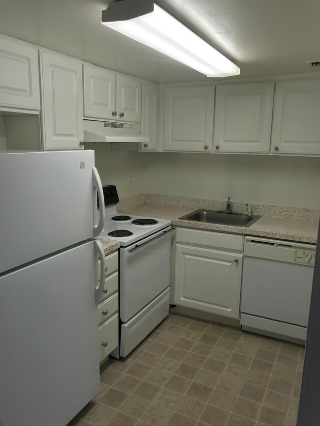 Photo - 2501 N Alafaya Trail Townhome