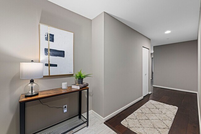 Foto del edificio - 2Bd/1.75Ba Seattle Condo