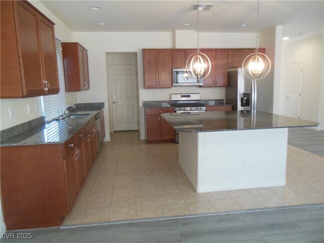 Foto del edificio - 6386 Jackson Spring Rd