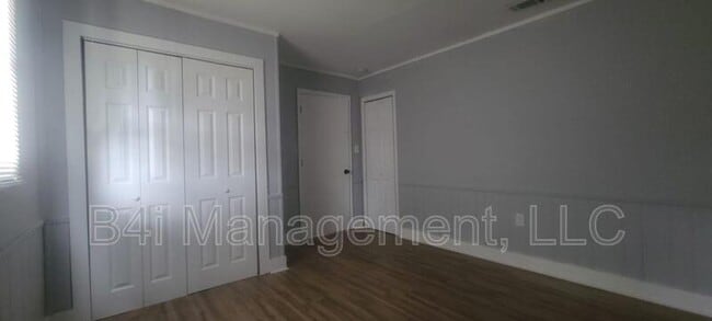 Foto del edificio - 214 Grady Ave NE