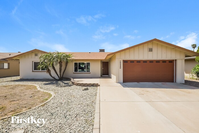 Primary Photo - 15240 N 51st Dr