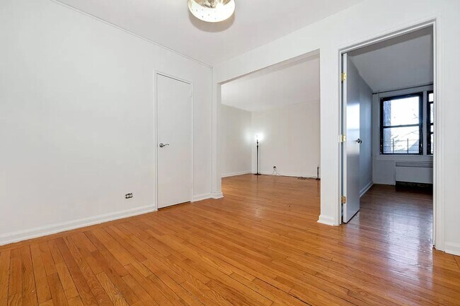 Building Photo - Beautiful 1 Bed 1 Bath Available
