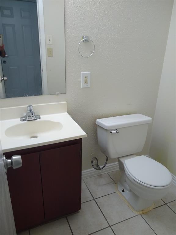 Foto del edificio - 7630 Muirwood Ln