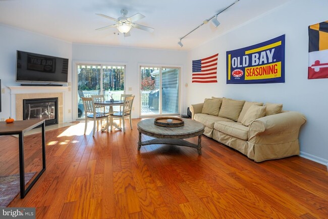 Building Photo - 7410 Tour Dr