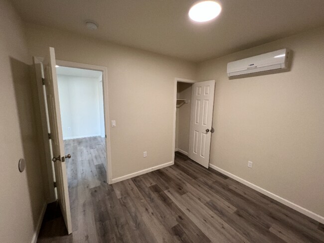 Foto del edificio - 938 N Van Ness Ave