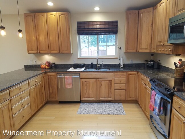 Building Photo - 3 br, 2 bath House - 5801 Tracyton Blvd NW
