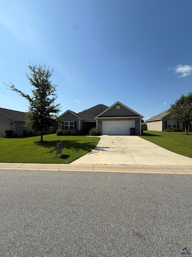 Building Photo - 109 Milford Cir