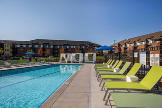 Soak up some sun after a long day with our private swimming pool, lounge chairs and resort-style cabanas. - Ascend at Woodbury