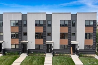 Building Photo - 513 Whittier St