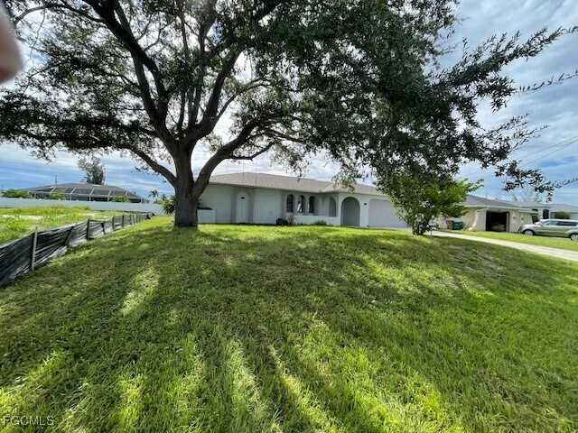 Foto principal - 2710 SW 4th St