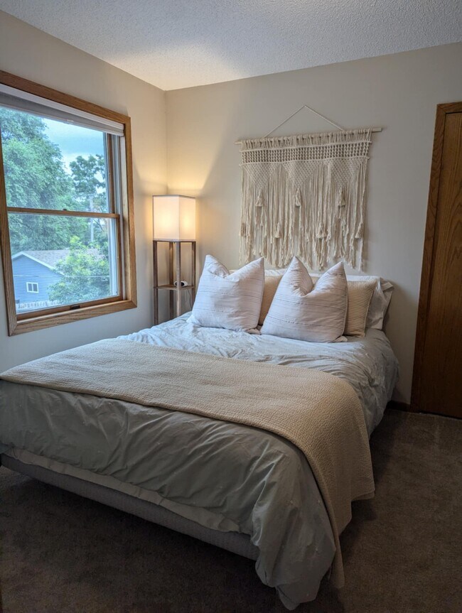 Foto del edificio - 533 1st Ave S