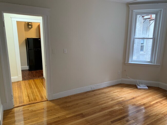 Building Photo - 1179 Boylston St