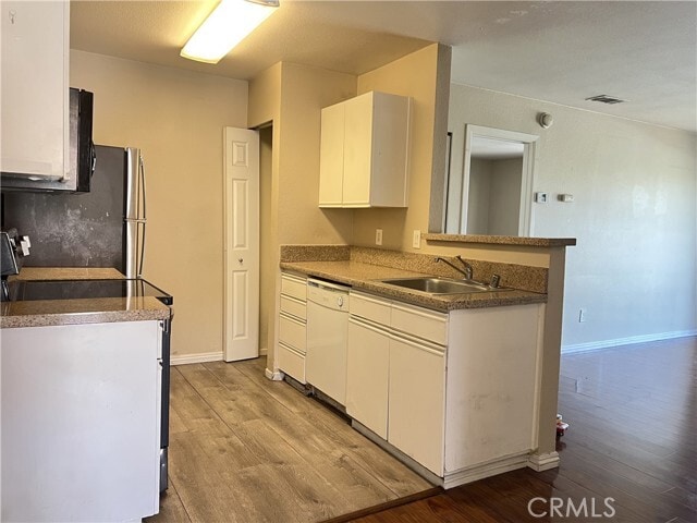Building Photo - 1265 Kendall Dr