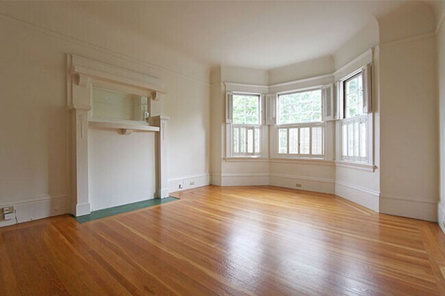 Building Photo - 2855 Clay Street