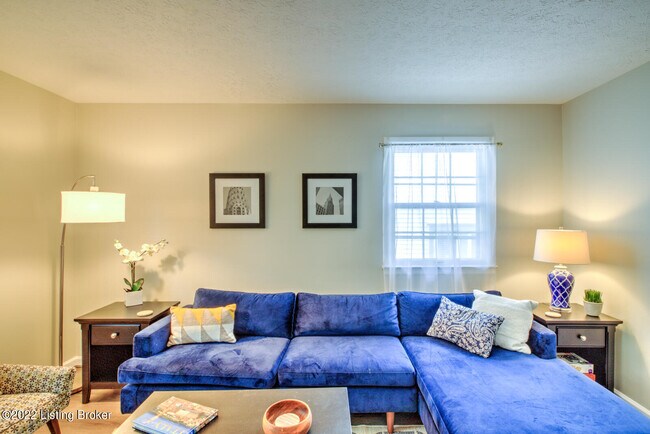 Foto del edificio - 341 S Birchwood Ave