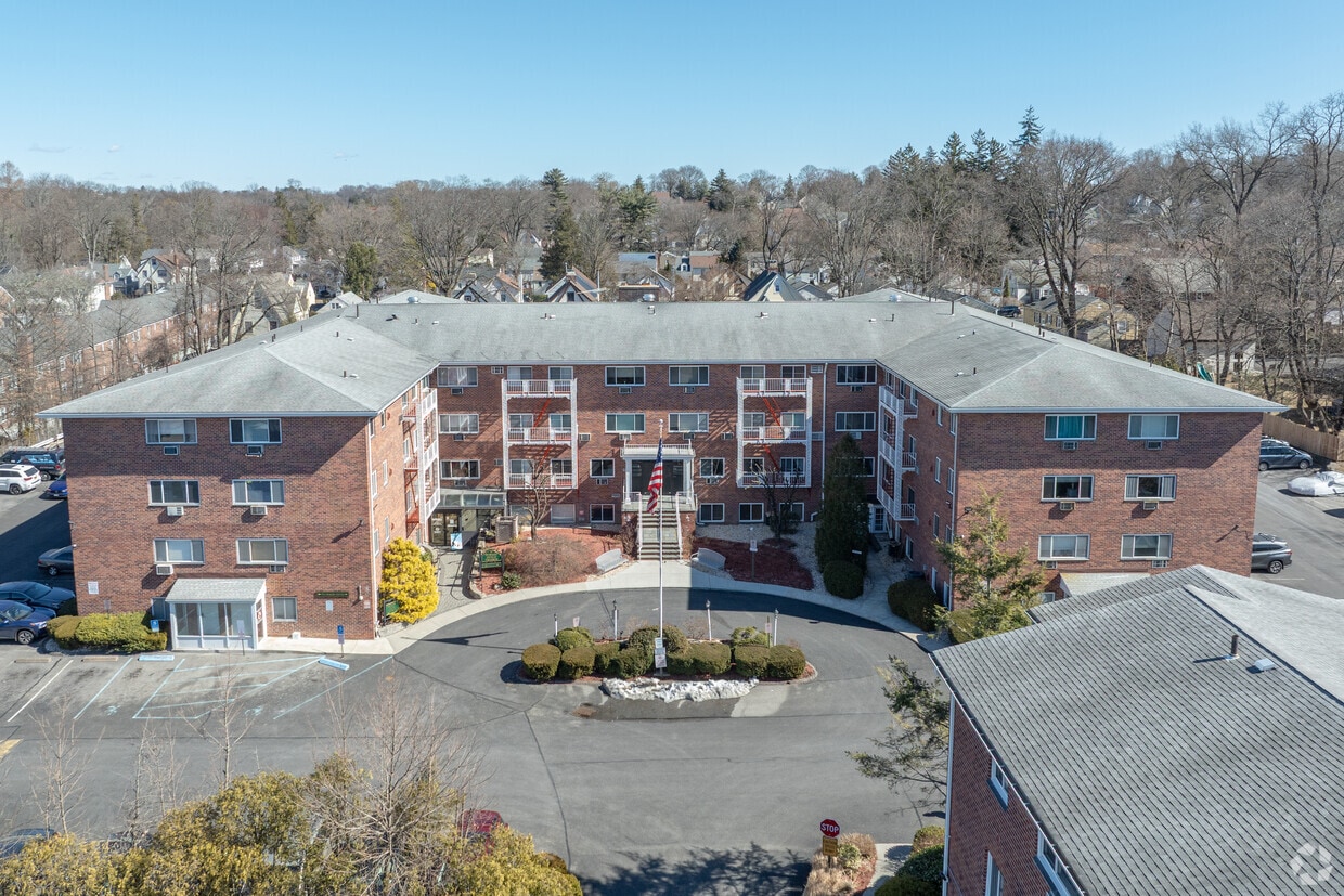 838 Pelhamdale Ave - Peldale Cooperative Apartments
