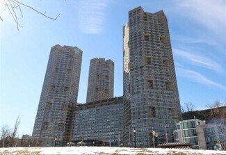 Building Photo - 7004 JFK Blvd E